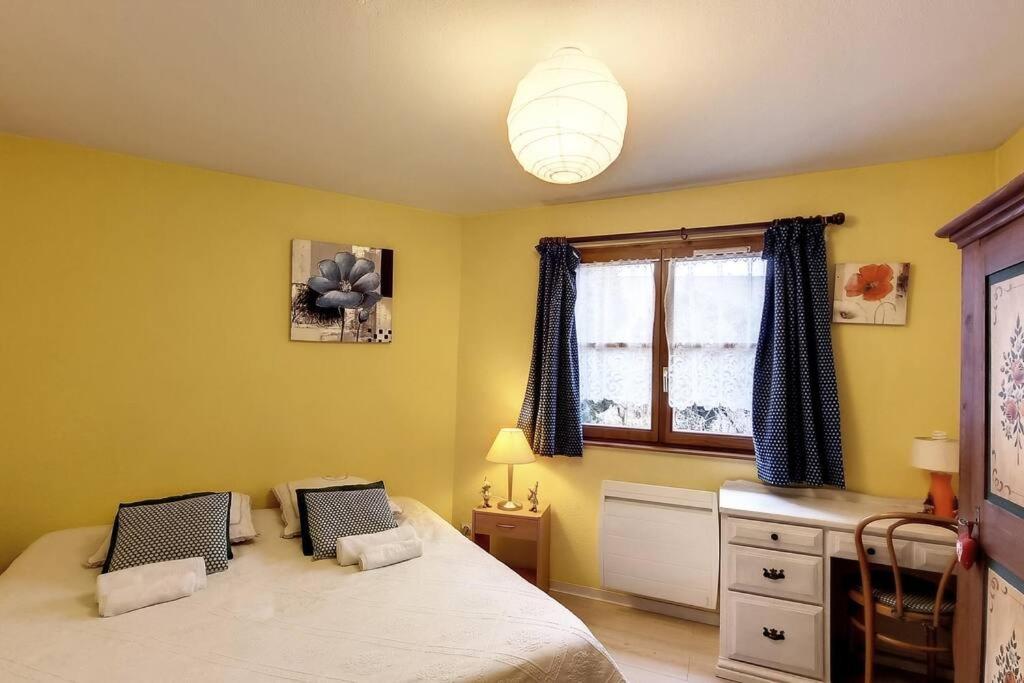 Chez Romane - Appartement Avec Parking Riquewihr Exterior foto